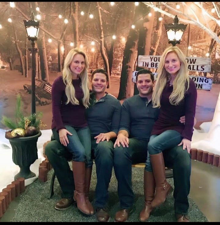 Unbelievable Love Quadrangle Identical Twin Sisters Wed Identical Twin Brothers In Jaw Dropping 